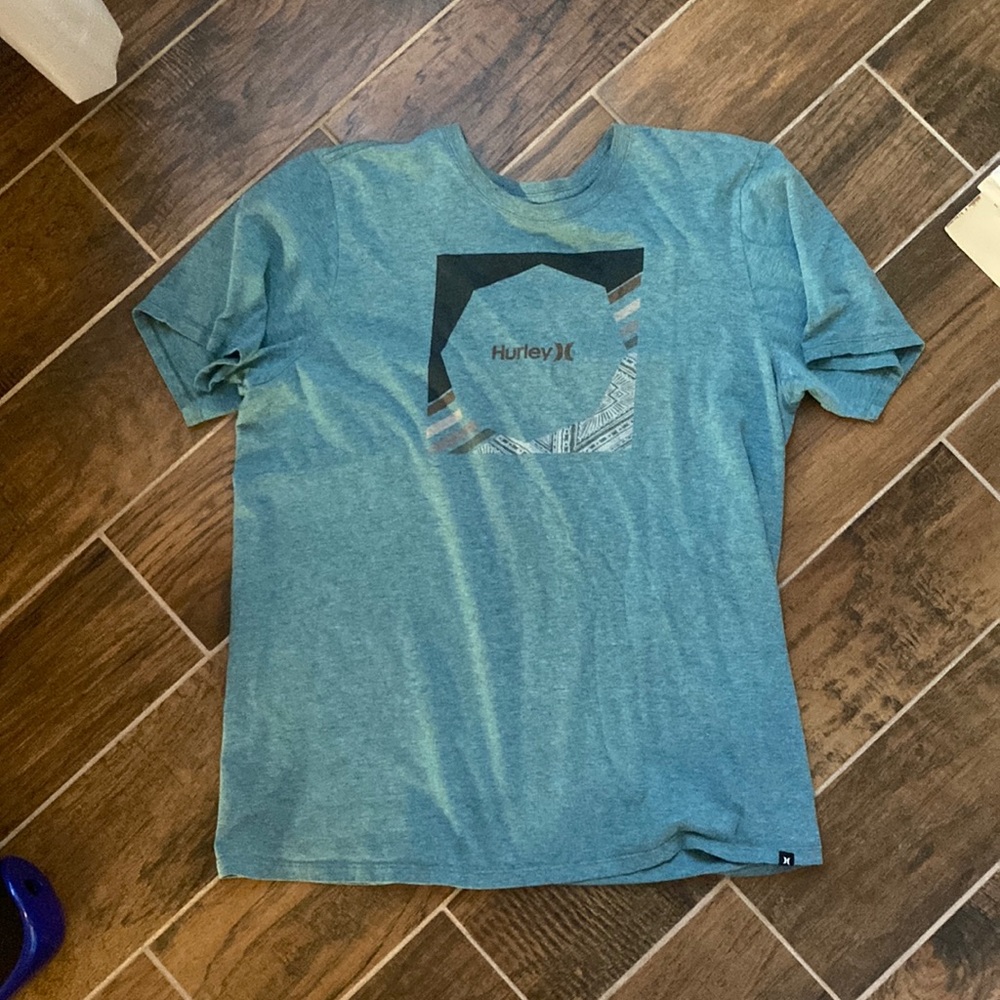 hurley tee